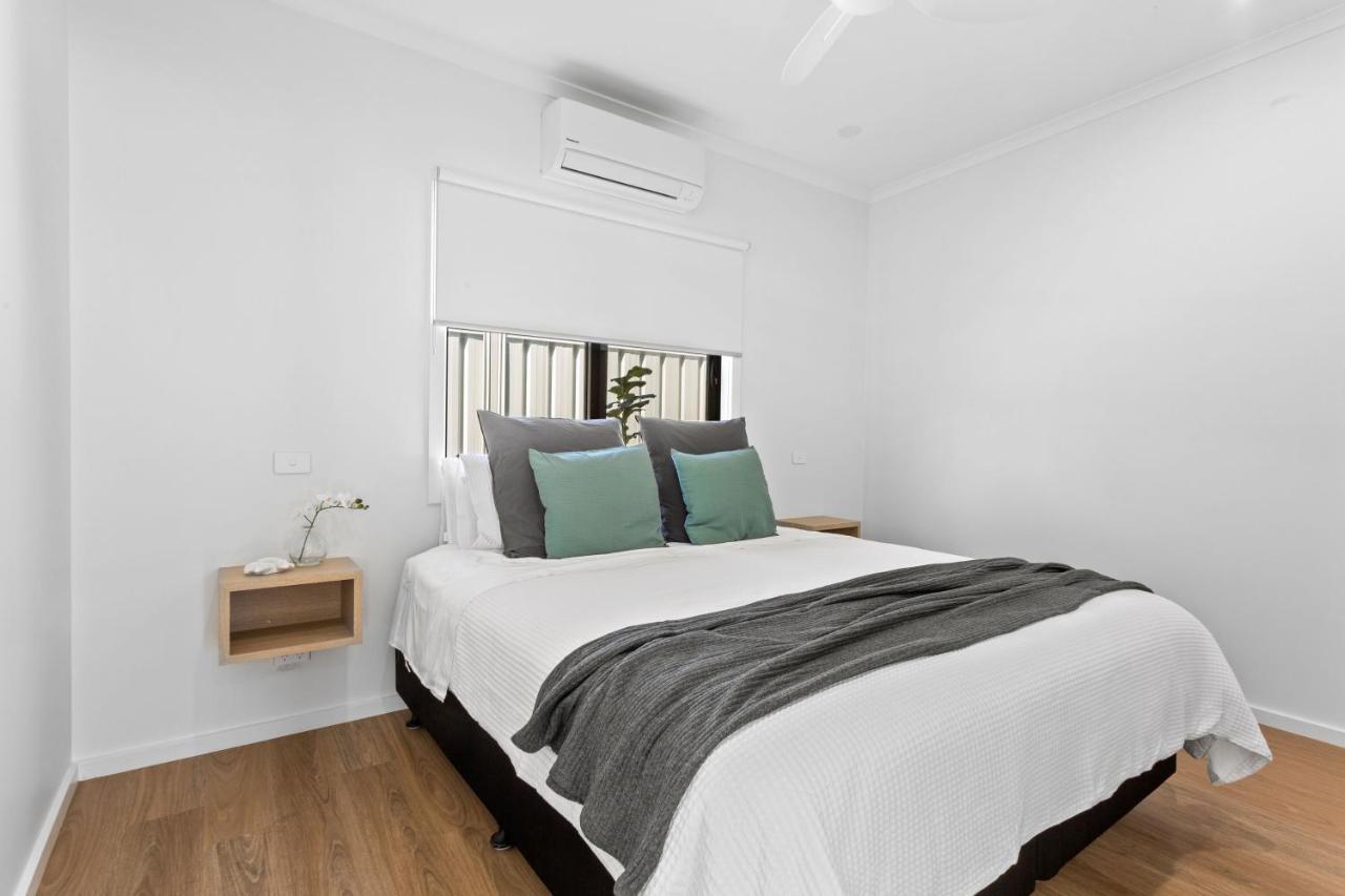 Port Lincoln Beachfront Apartments Bagian luar foto