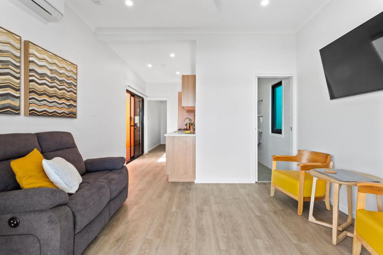 Port Lincoln Beachfront Apartments Bagian luar foto