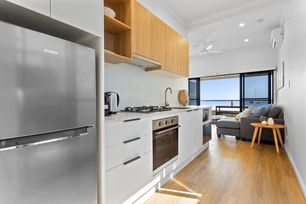Port Lincoln Beachfront Apartments Bagian luar foto