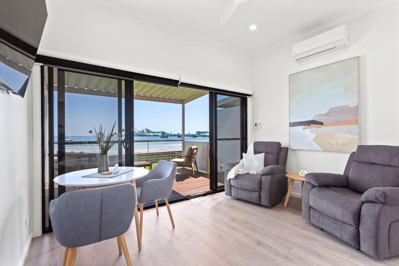 Port Lincoln Beachfront Apartments Bagian luar foto