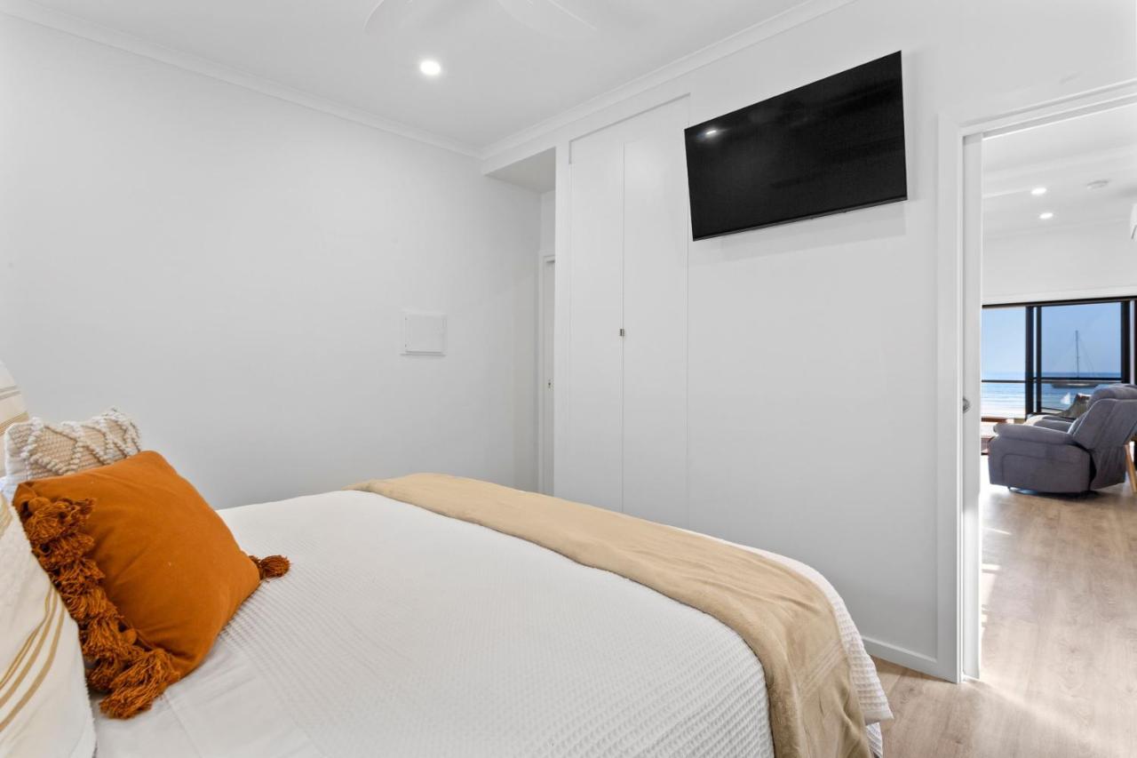Port Lincoln Beachfront Apartments Bagian luar foto