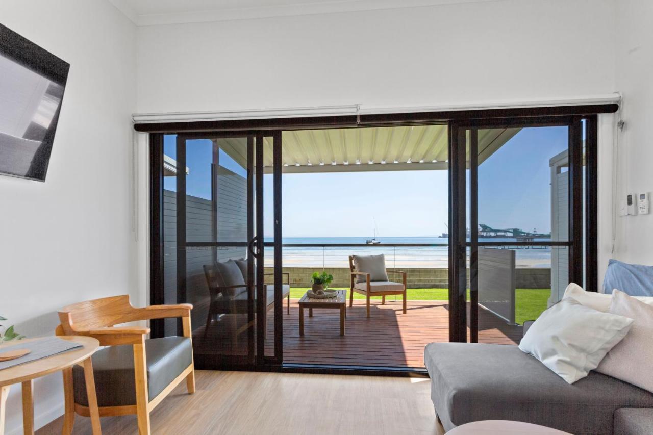 Port Lincoln Beachfront Apartments Bagian luar foto